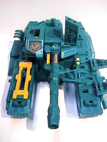 megatron tank transformer toy